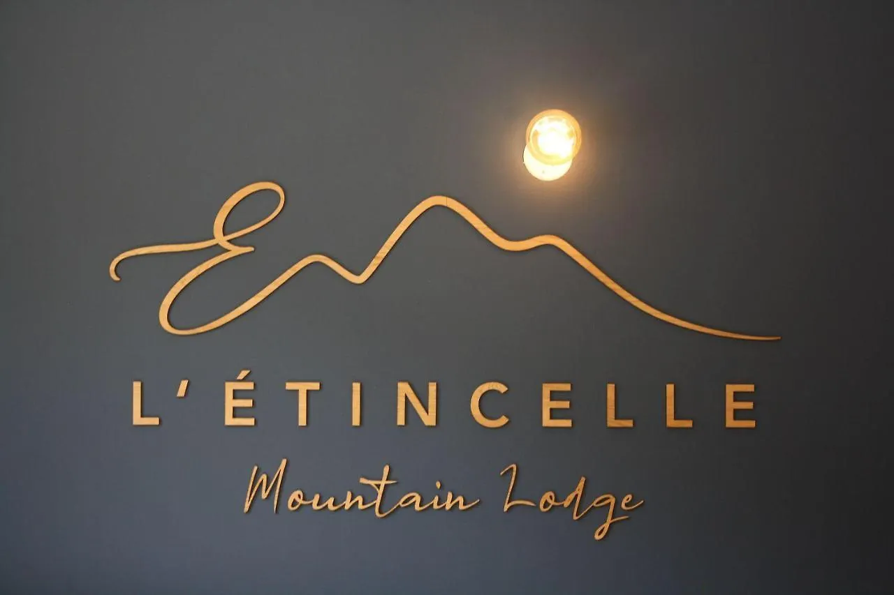 L'Etincelle Mountain Lodge Chamrousse 0*,  France